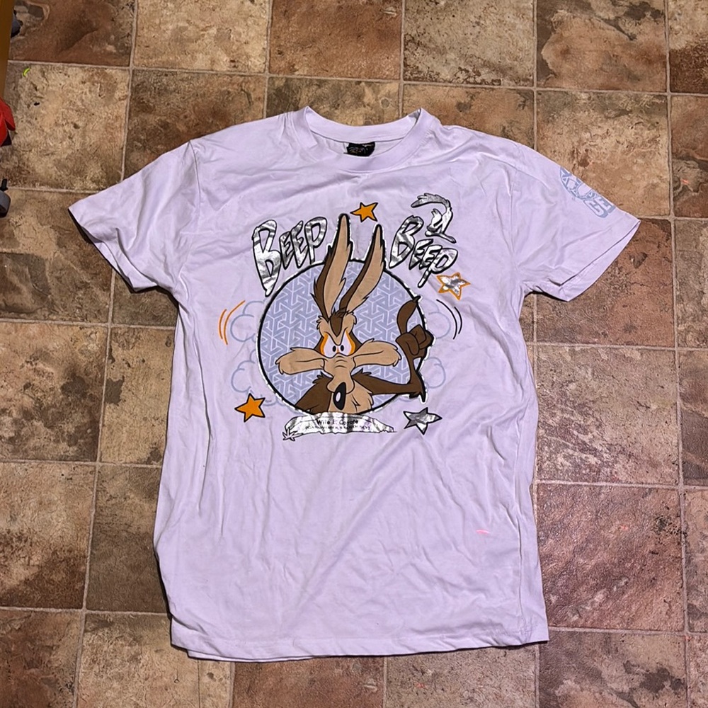White Graphic Y2k looney Tunes shirt